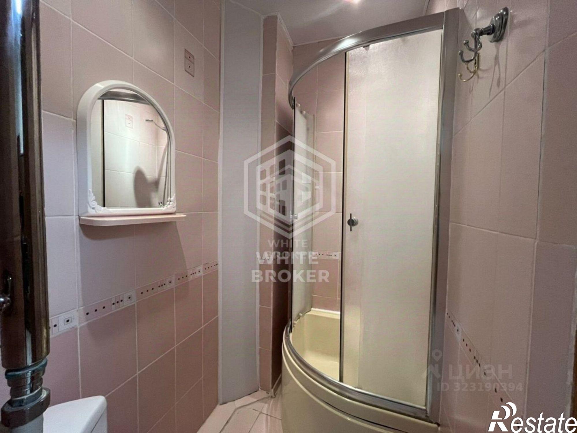 Купить квартиру за 12 000 000 рублей на ул Пироговская, 3