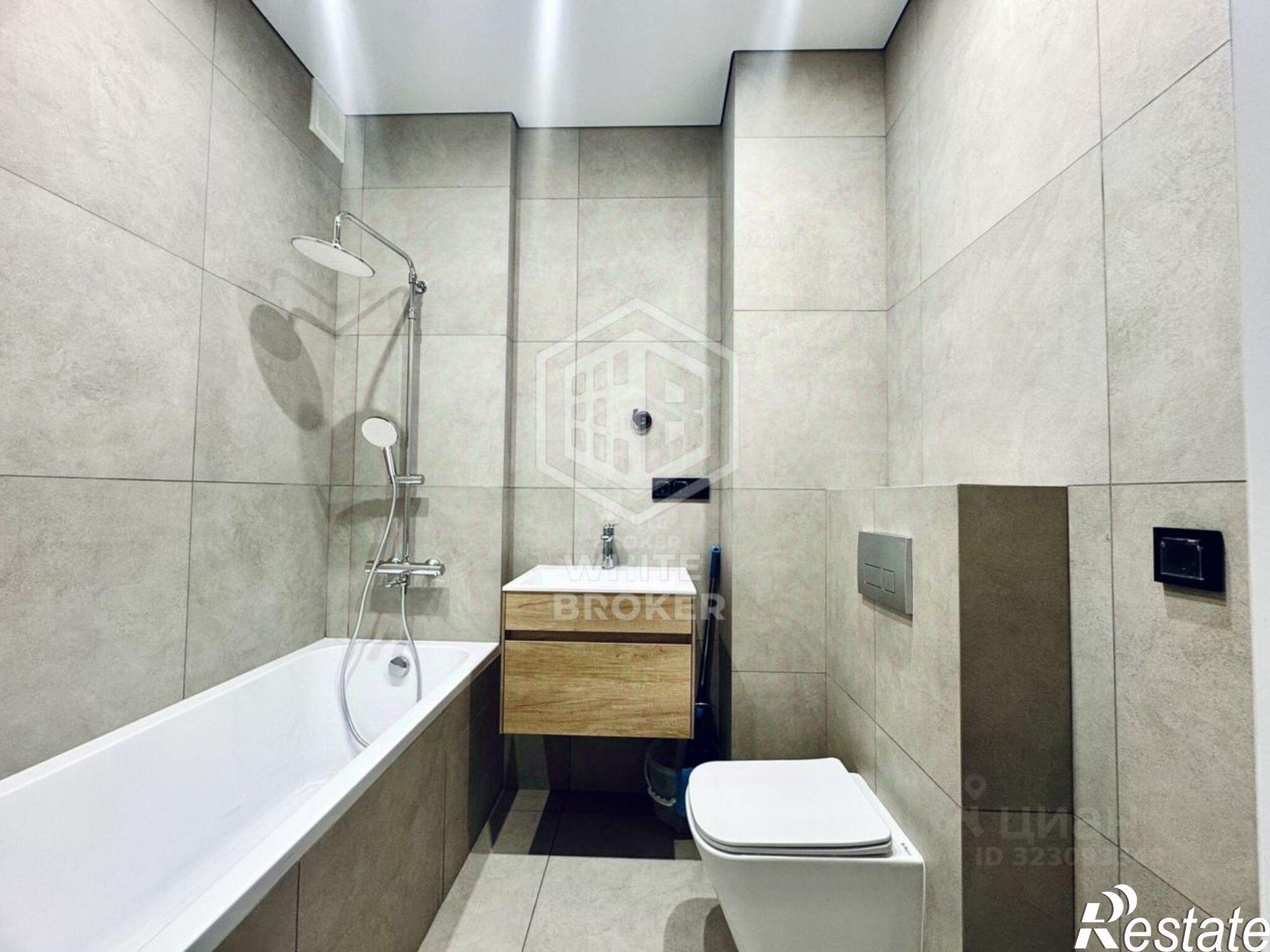 Купить квартиру за 19 500 000 рублей на ул Строителей, 10