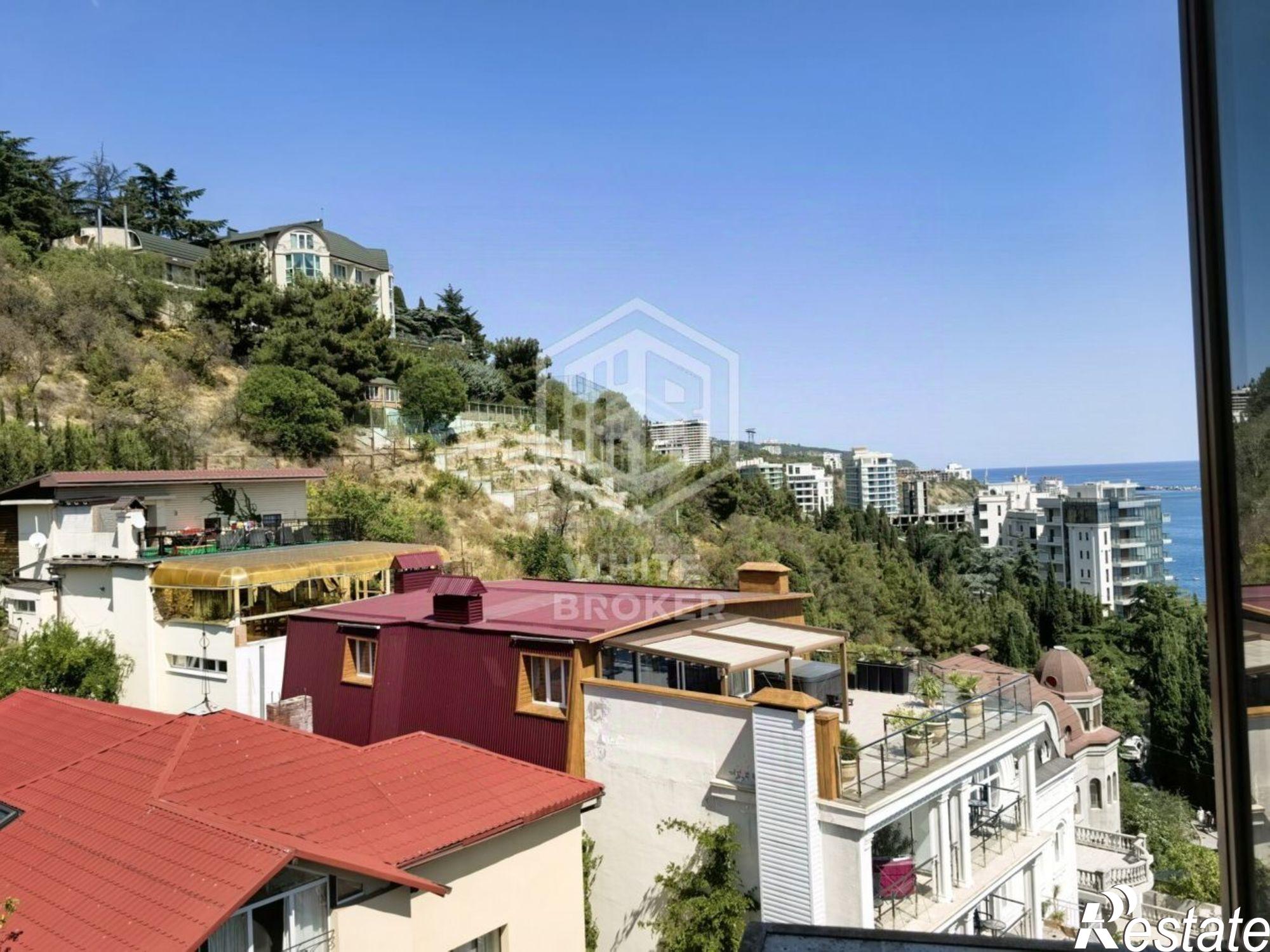 Купить квартиру за 19 990 000 рублей на ул Средне-Слободская, 17