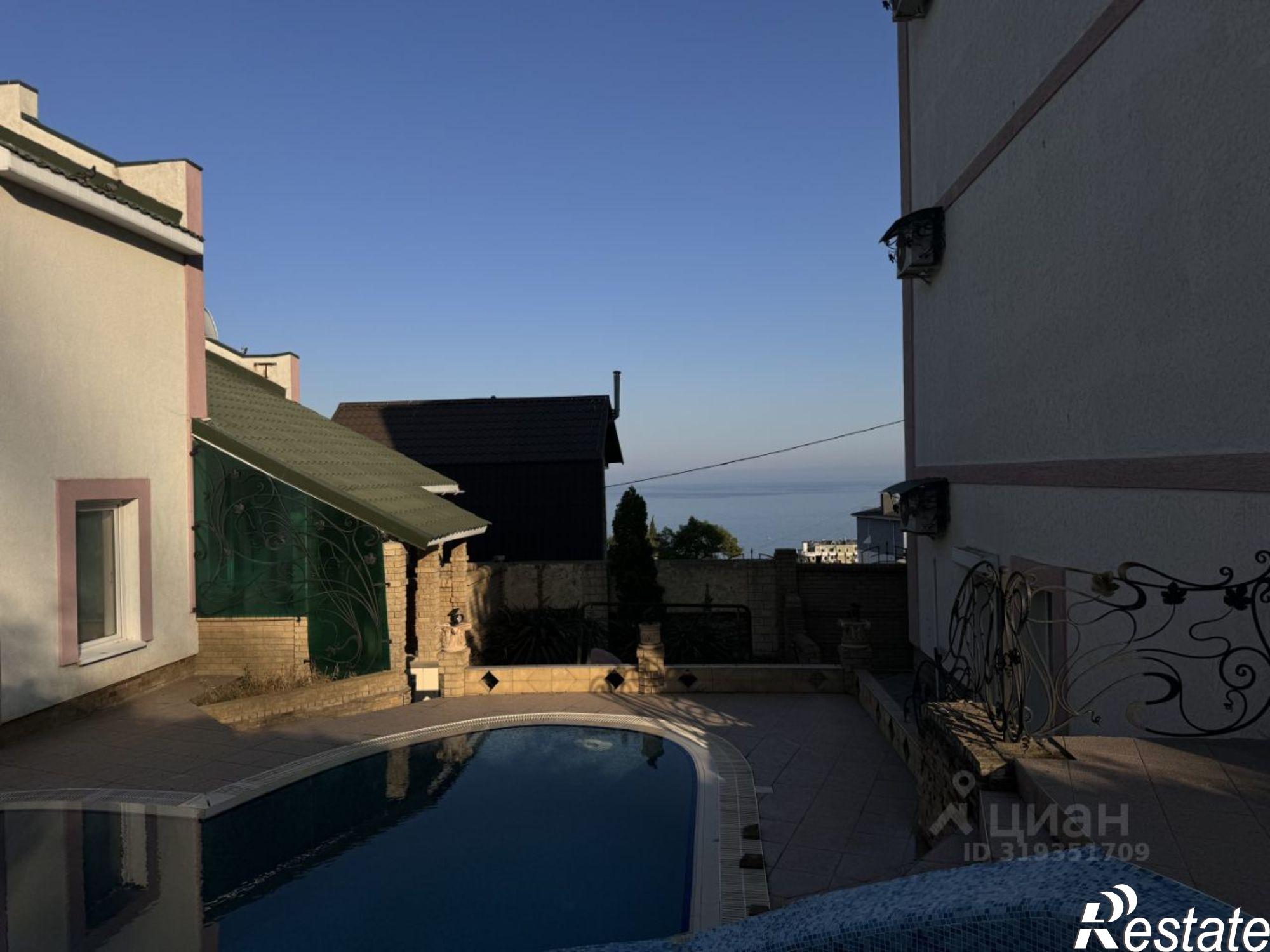 Купить дачу, дом, коттедж за 80 000 000 рублей на улица Сеченова, 21/31 к6