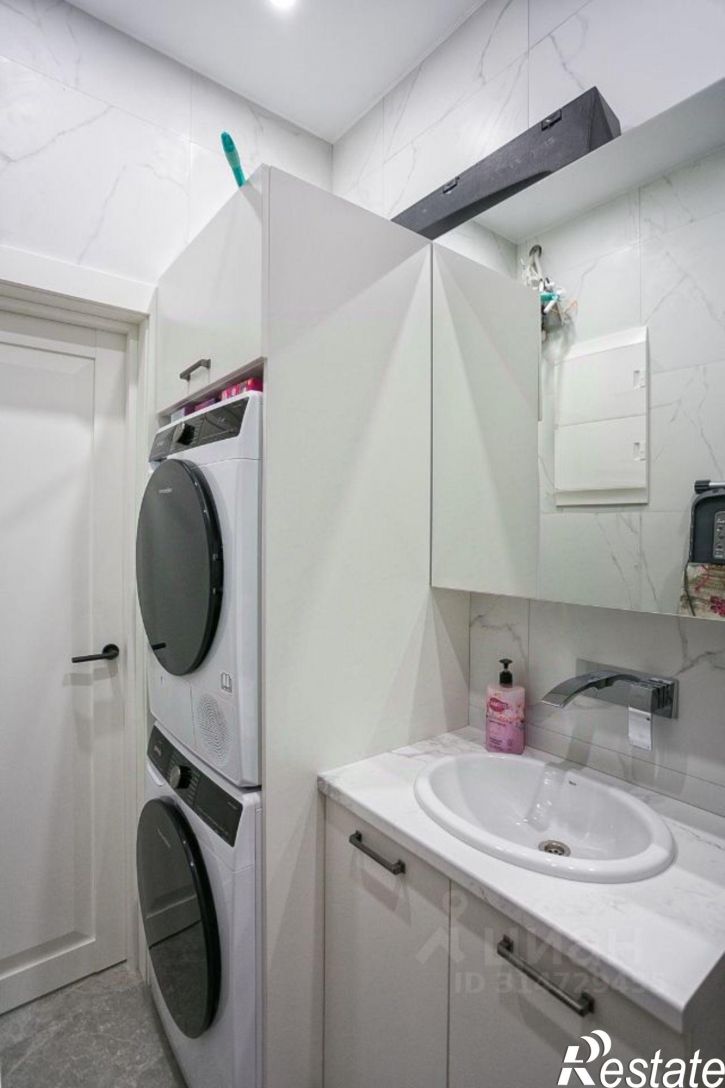 4-комн квартира улица Щорса, 8Ж,  д. 8Ж