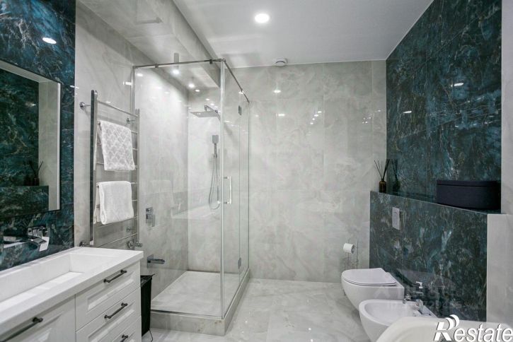 4-комн квартира улица Щорса, 8Ж,  д. 8Ж