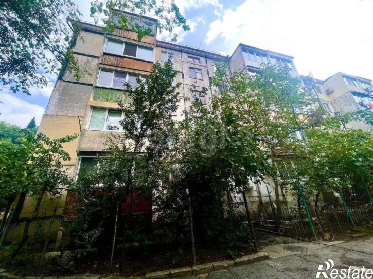 2-комн квартира улица Дзержинского, 28,  д. 28