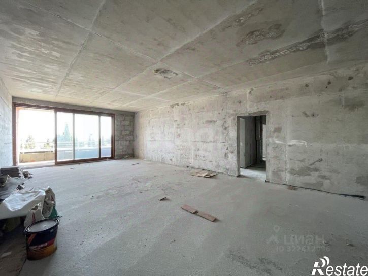 5-комн квартира улица Строителей, 3,  д. 3