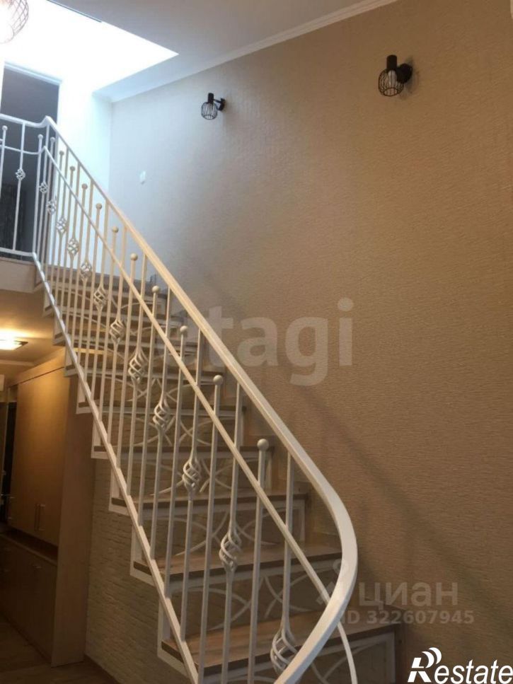 1-комн квартира Севастопольское шоссе, 1,  д. 1