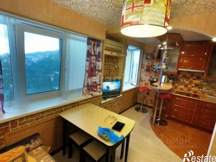 3-комн квартира ул Крымских партизан, 1,  д. 1