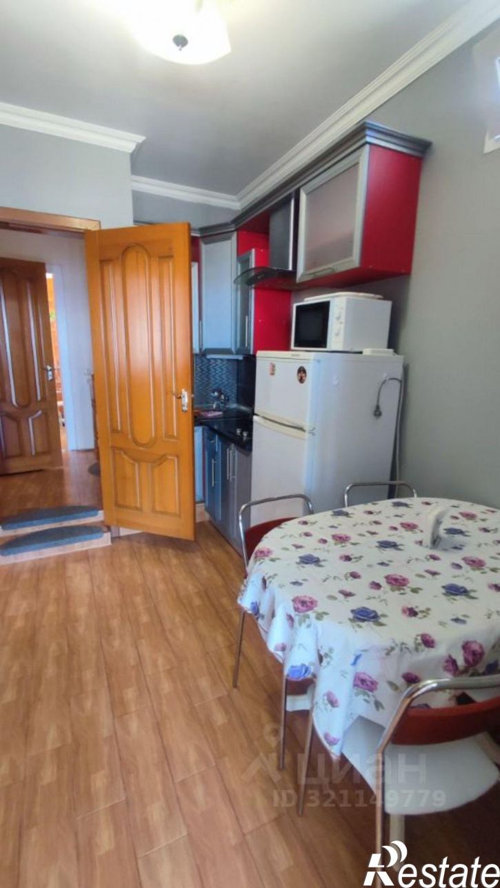 4-комн квартира Матросский пер, 9,  д. 9