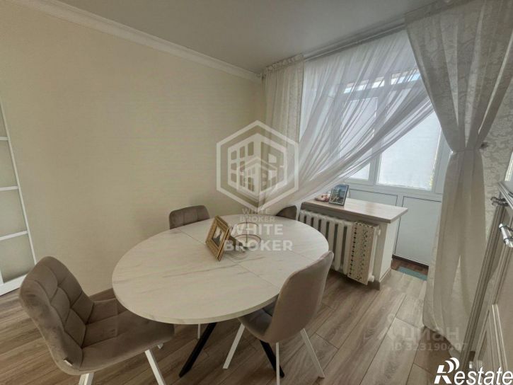 2-комн квартира ул Риекская, 8,  д. 8