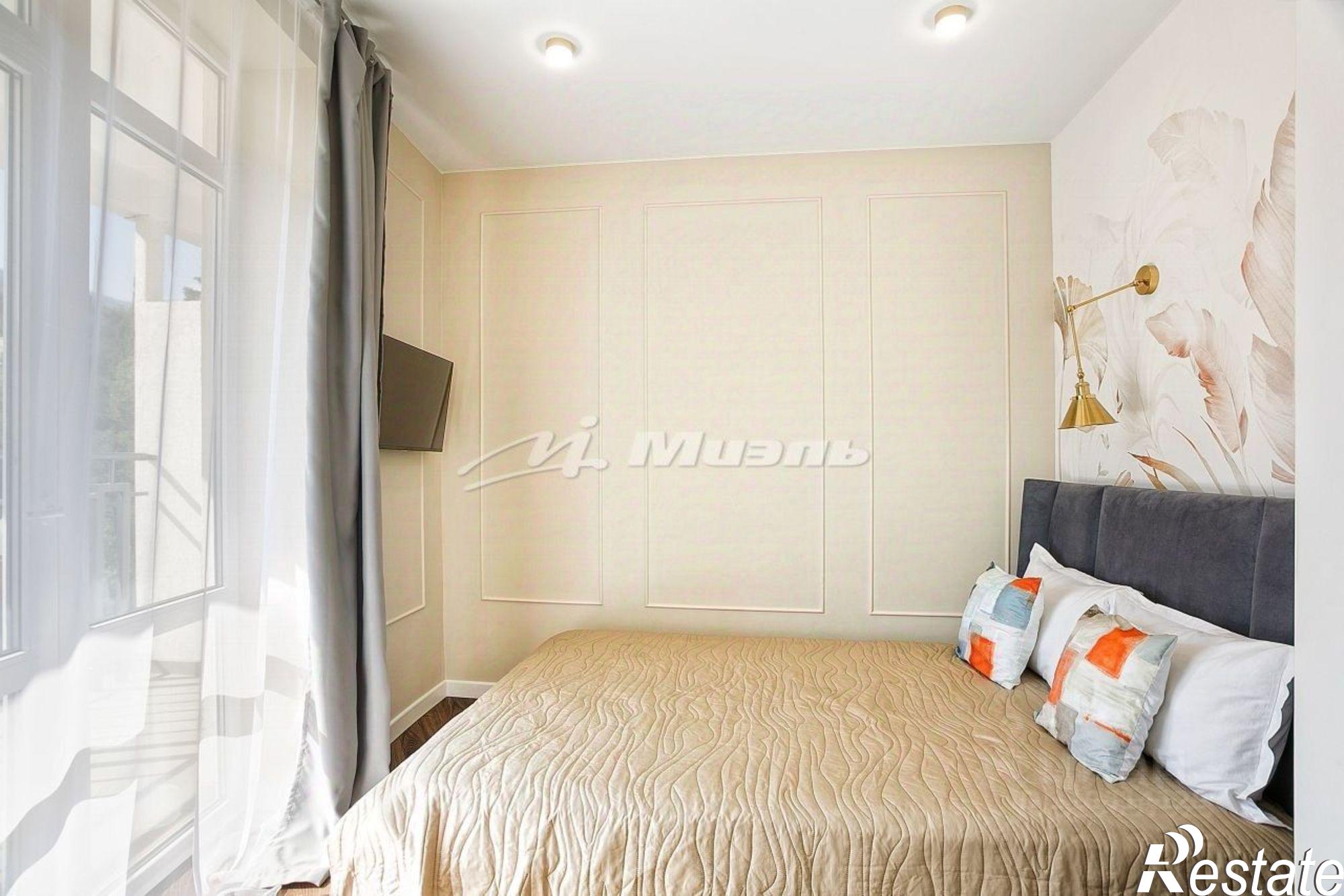 Купить квартиру за 17 800 000 рублей на улица Коммунаров, 12