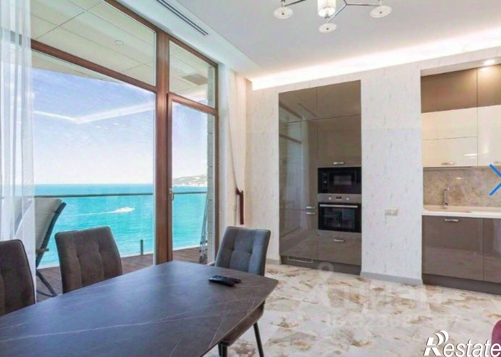 Купить квартиру за 12 000 000 рублей на Приморский парк, 1