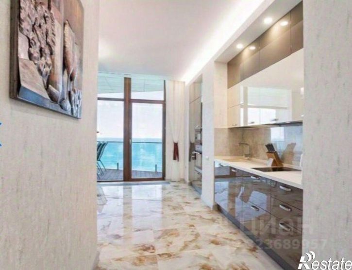 3-комн квартира Приморский парк, 1,  д. 1