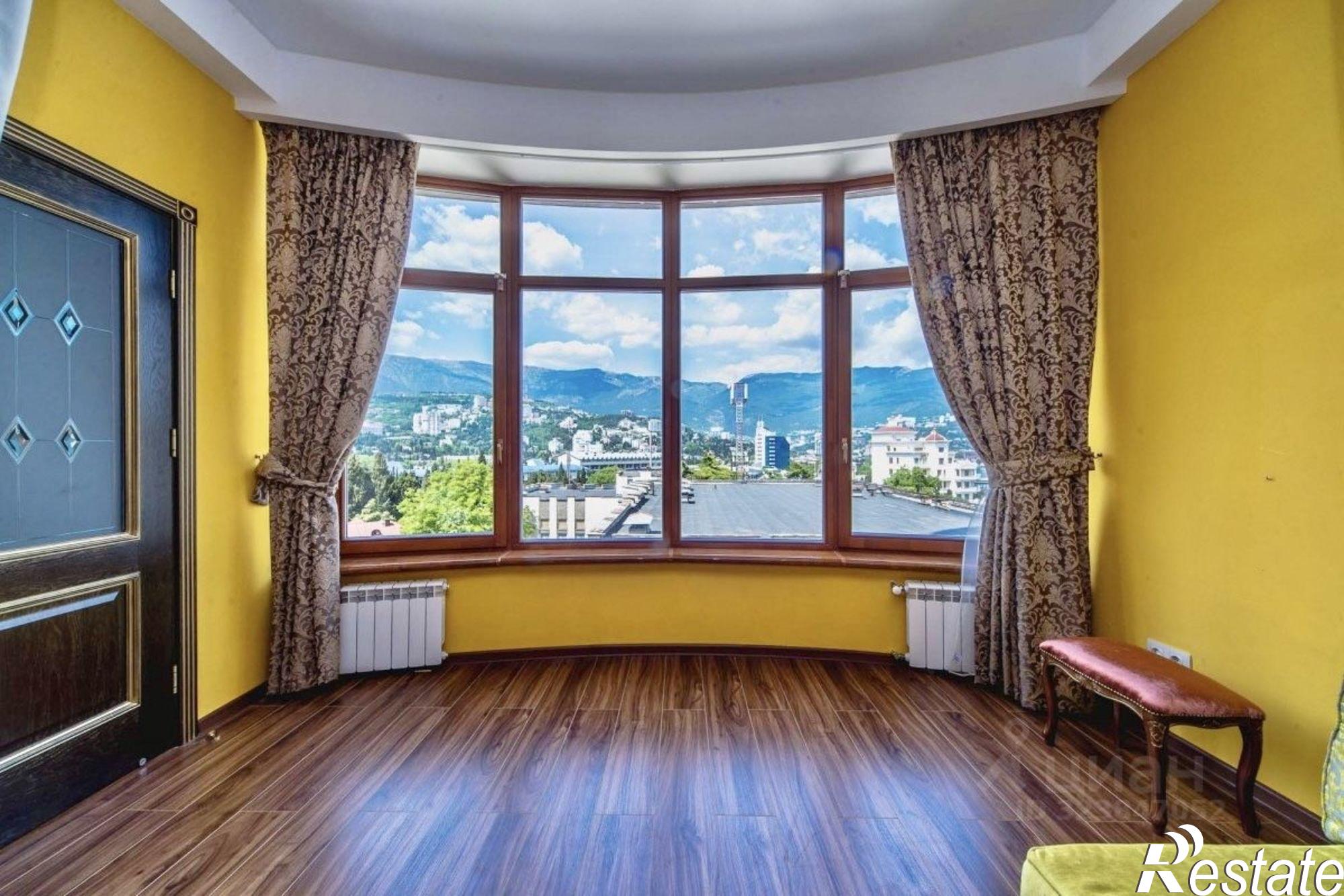 Купить квартиру за 59 000 000 рублей на набережная Ленина, 4