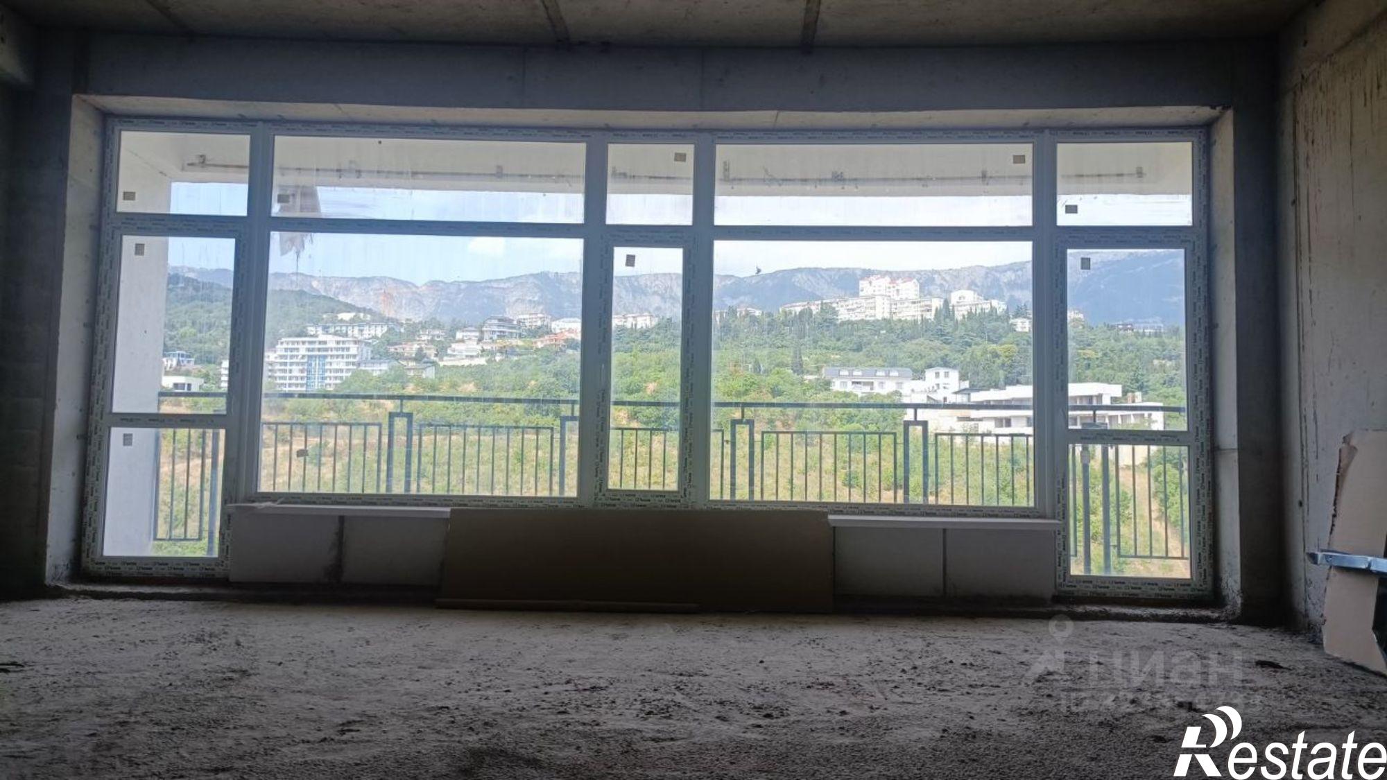 Купить квартиру за 12 000 000 рублей на Виноградная улица, 101