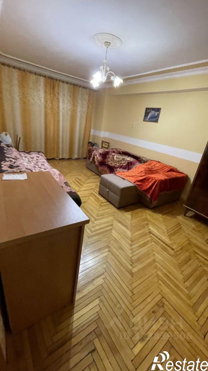 3-комн квартира Суворовская улица, 14,  д. 14