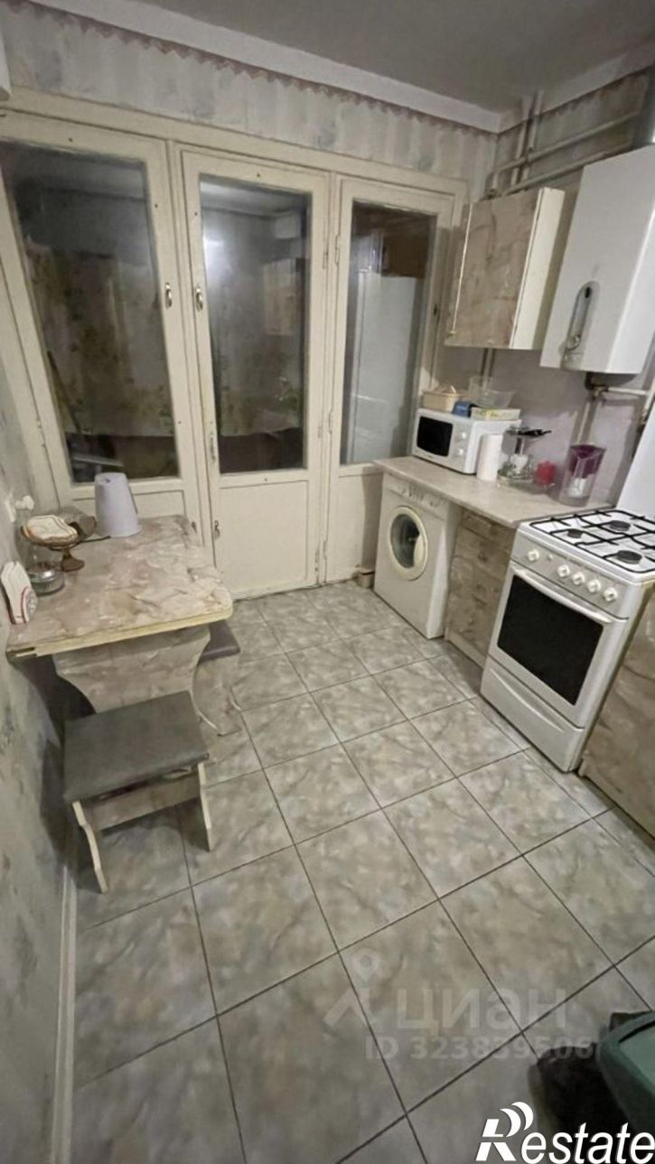 3-комн квартира Суворовская улица, 14,  д. 14