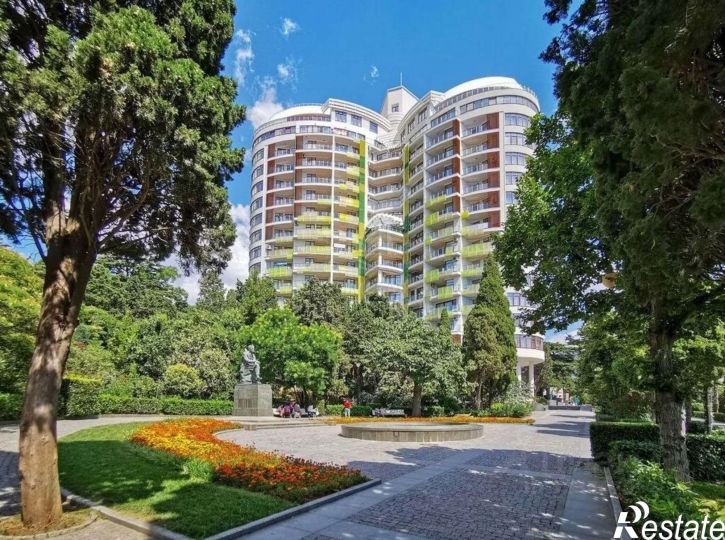 3-комн квартира набережная Ленина, 4,  д. 4