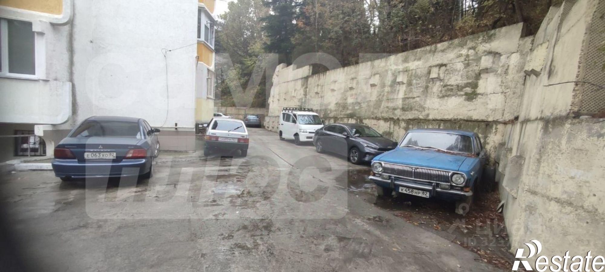 Купить офис, помещение под офис за 18 000 100 рублей на ул Блюхера, 58