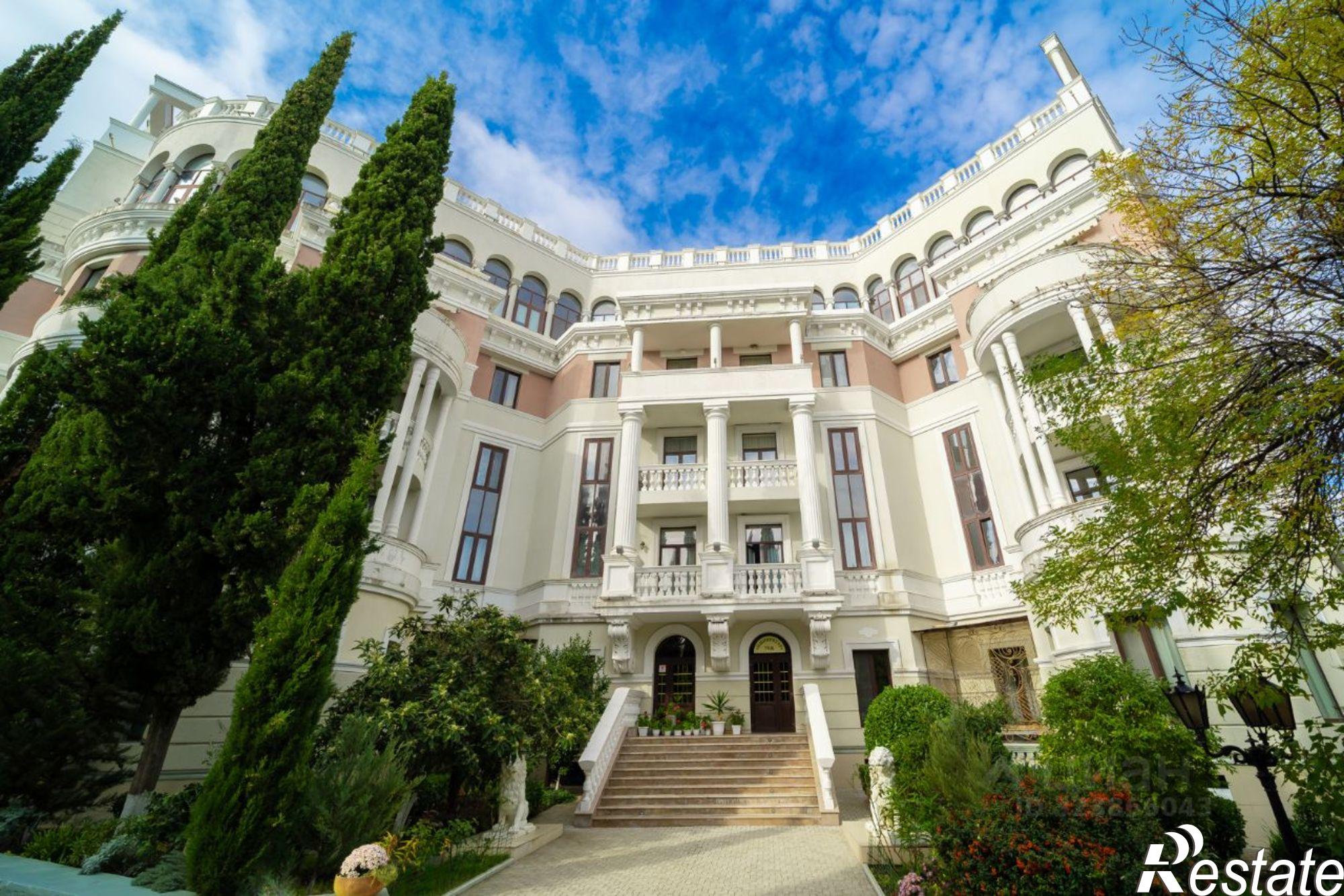 Купить квартиру за 19 950 000 рублей на ул Батурина, 42