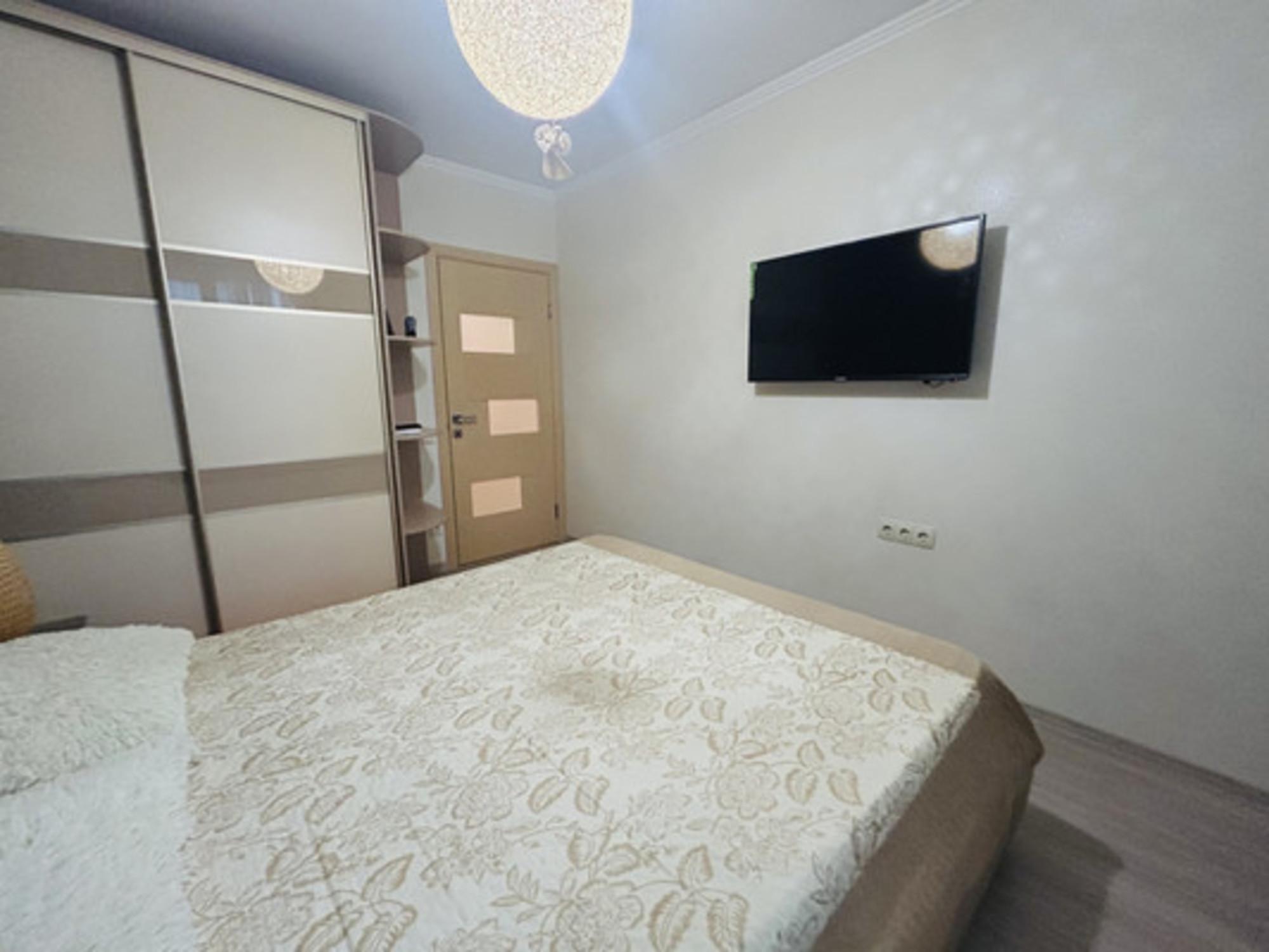 Купить квартиру за 14 000 000 рублей на Ялта г, Грибоедова ул, 21к2