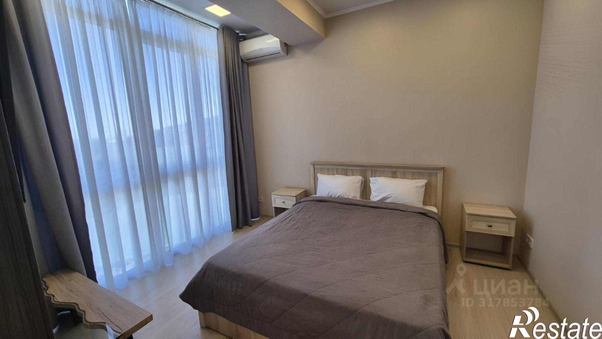 Сдать квартиру за 60 000 рублей на улица Щорса, 42 к2