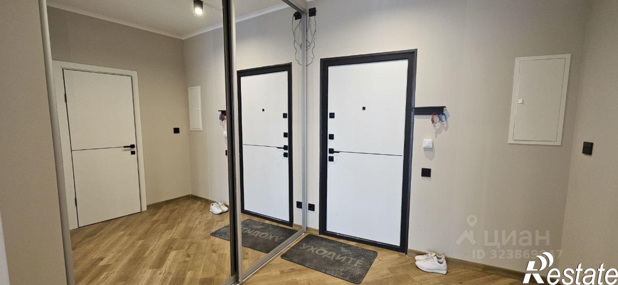 Купить квартиру за 16 500 000 рублей на Виноградная улица, 101