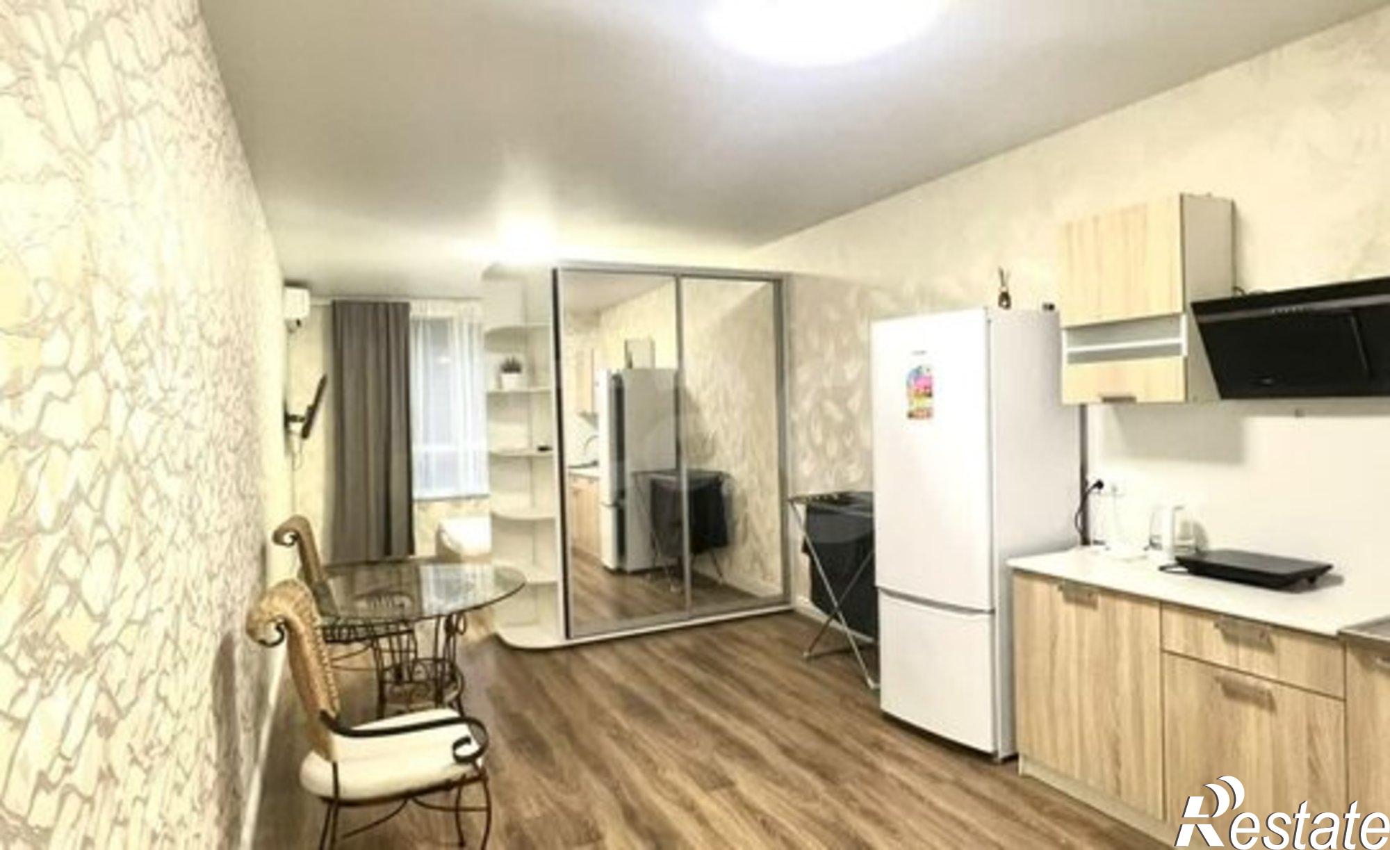 Купить квартиру за 18 000 000 рублей на ул Блюхера, 19