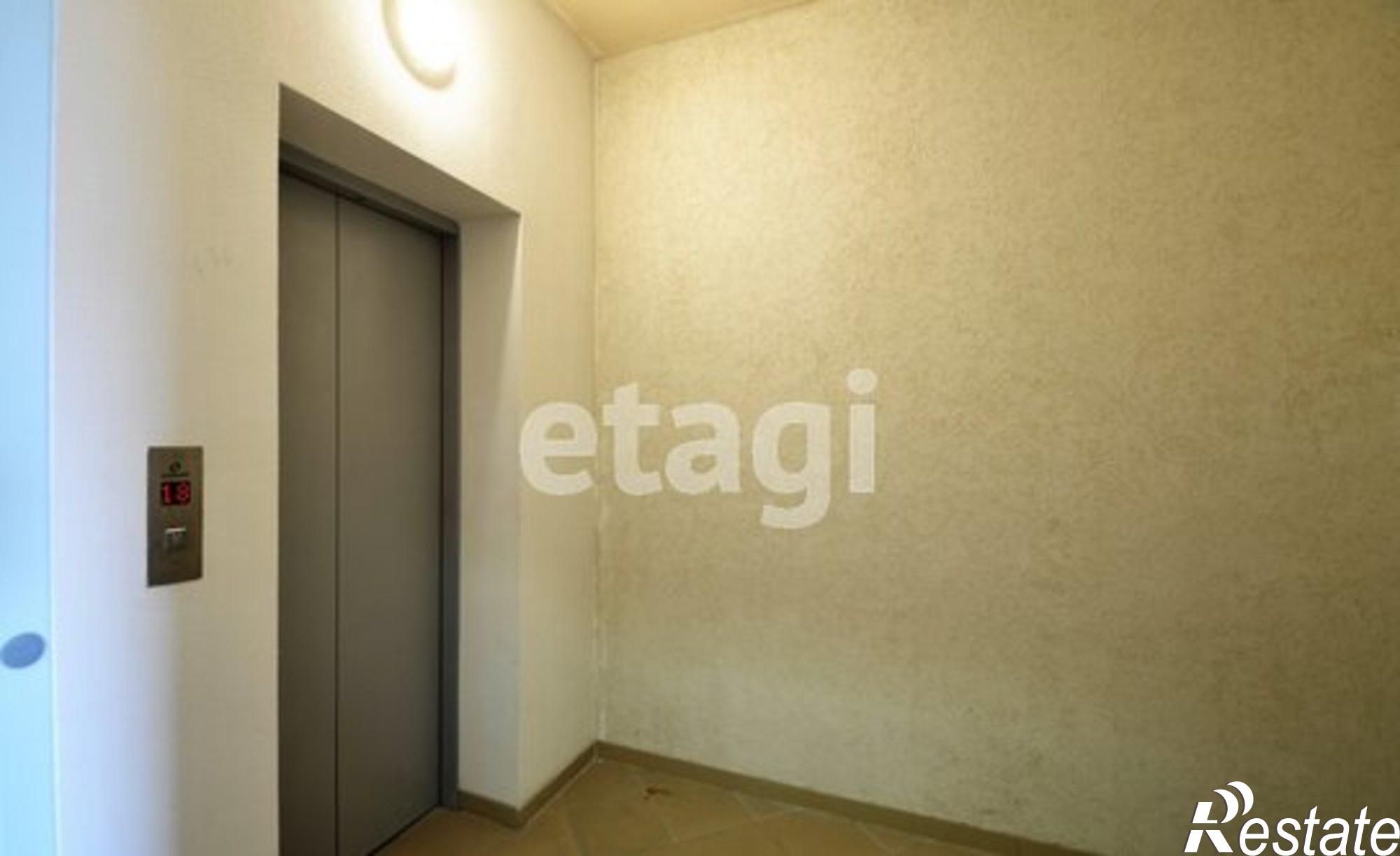 Купить квартиру за 18 000 000 рублей на ул Блюхера, 19