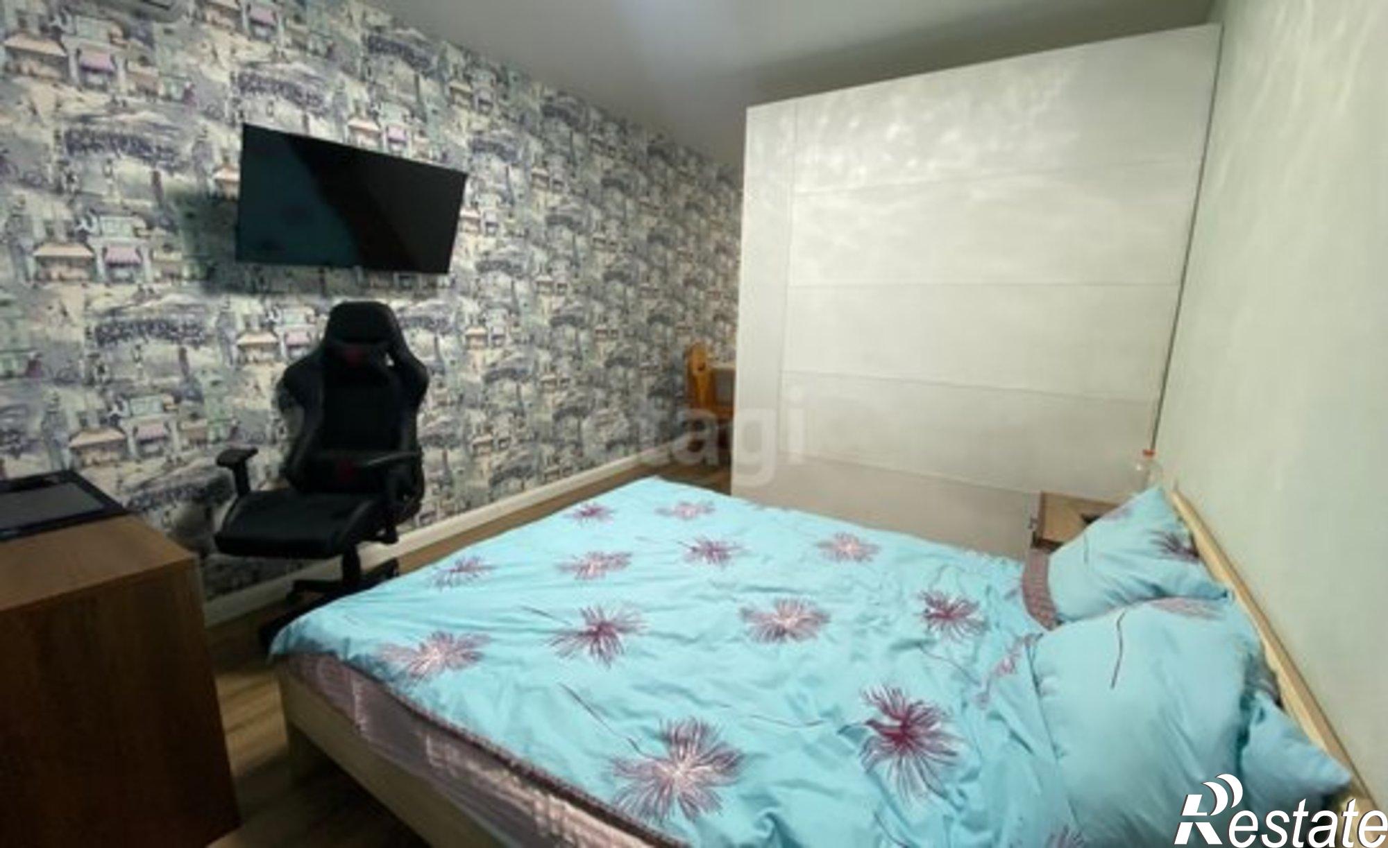 Купить квартиру за 18 000 000 рублей на ул Блюхера, 19