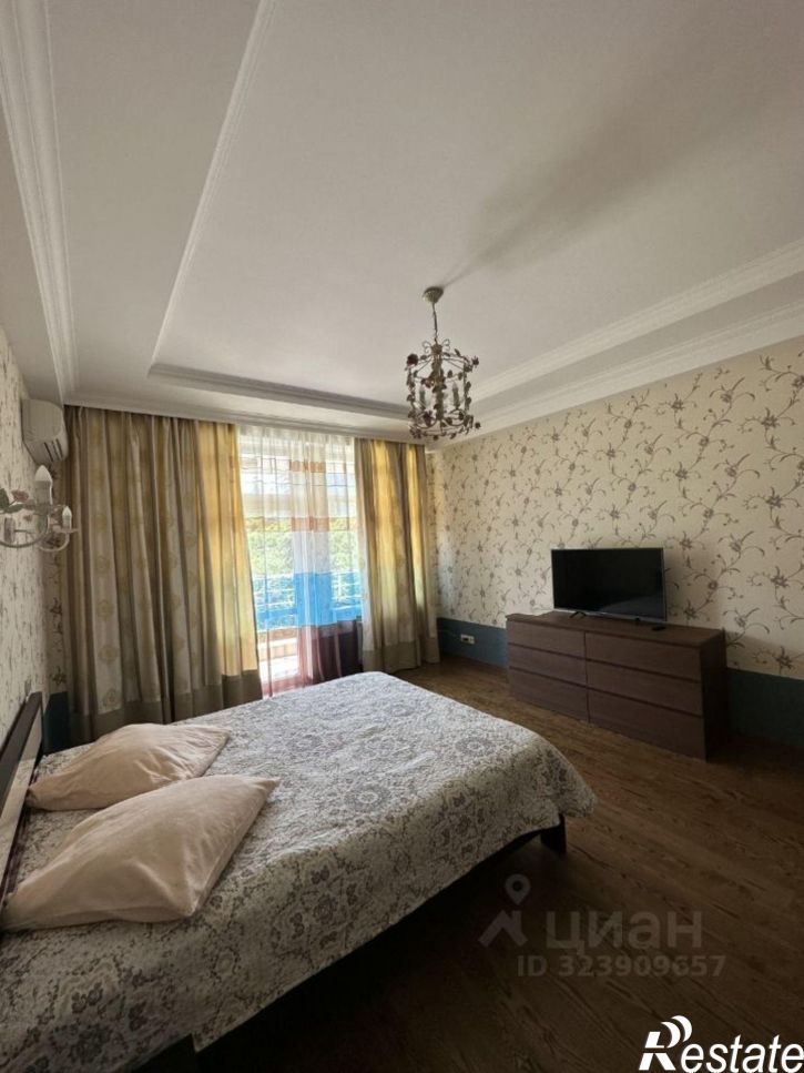 2-комн квартира ул Ялтинская, 16Г,  д. 16Г