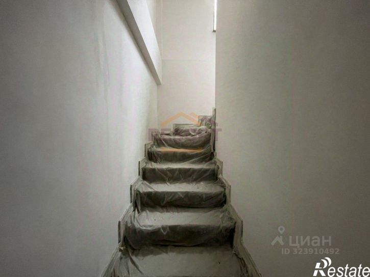 2-комн квартира Дарсановский пер, 17Б,  д. 17Б