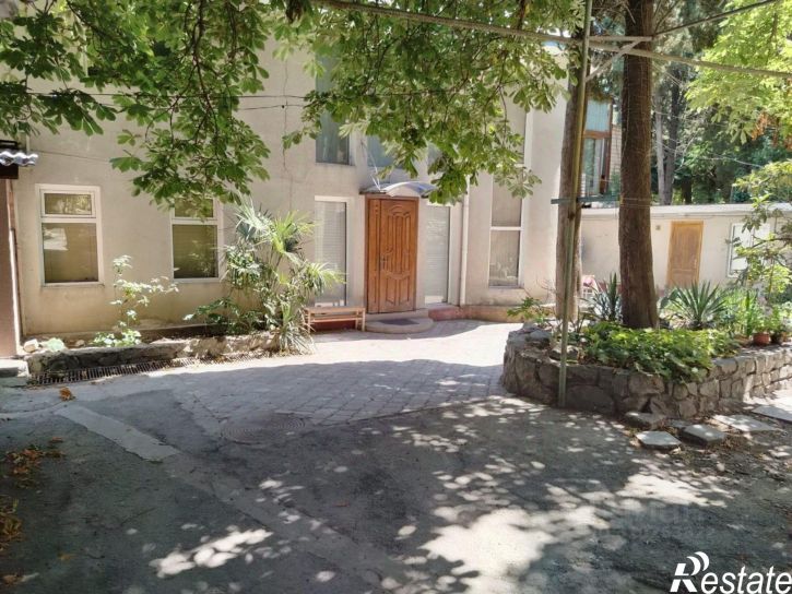 2-комн квартира ул Кирова, 10,  д. 10