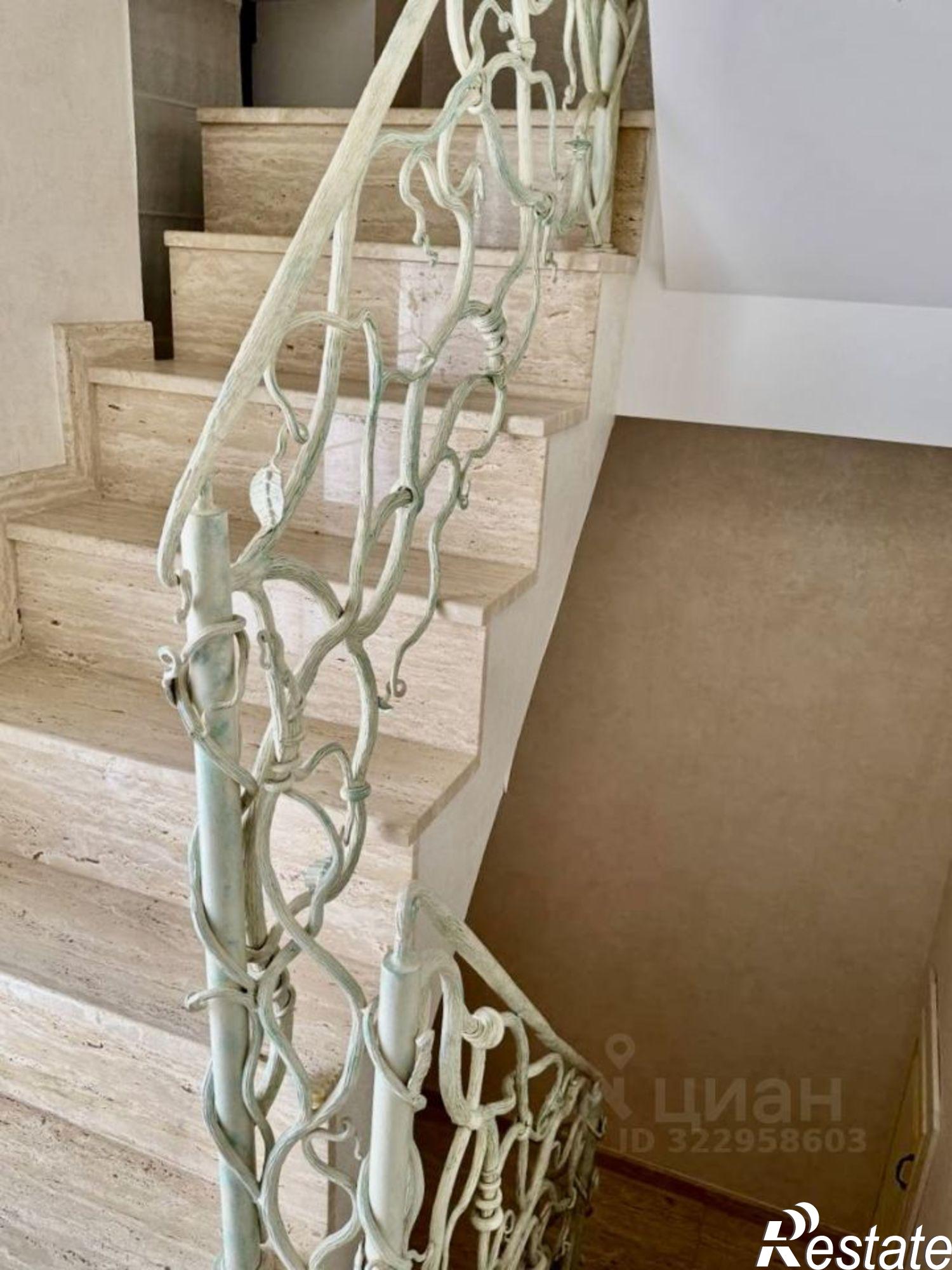 Купить квартиру за 21 700 000 рублей на наб им А.С.Пушкина, 11