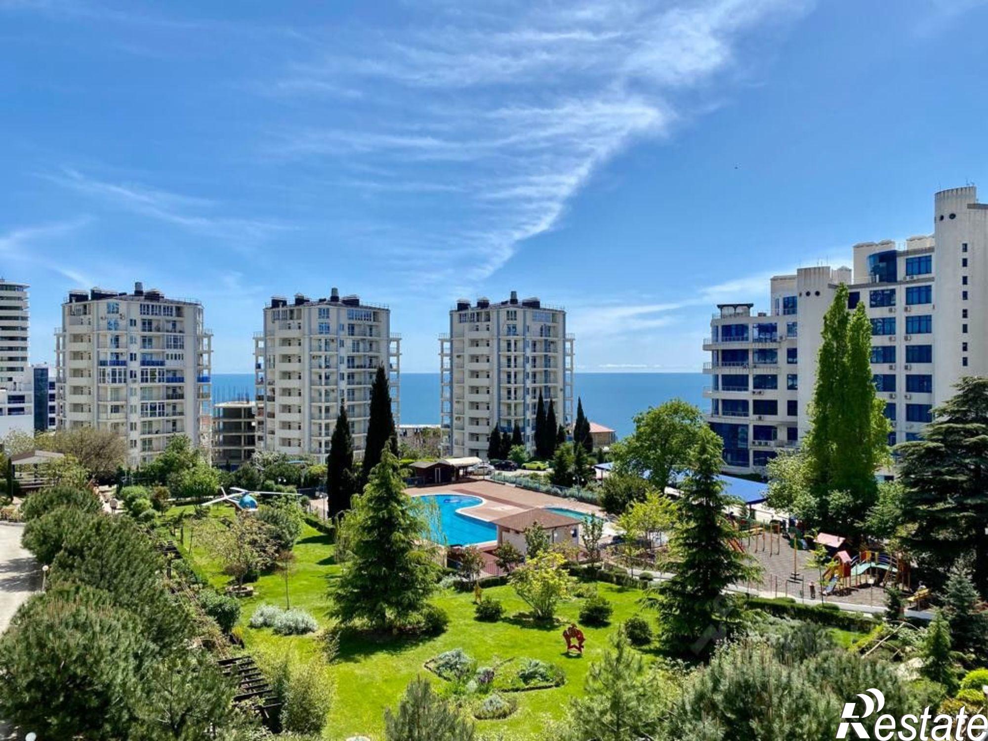 Купить квартиру за 24 000 000 рублей на ул Ялтинская, 16Б