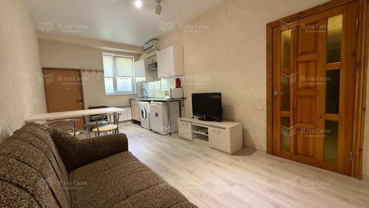 4-комн квартира Красноармейская ул., 35