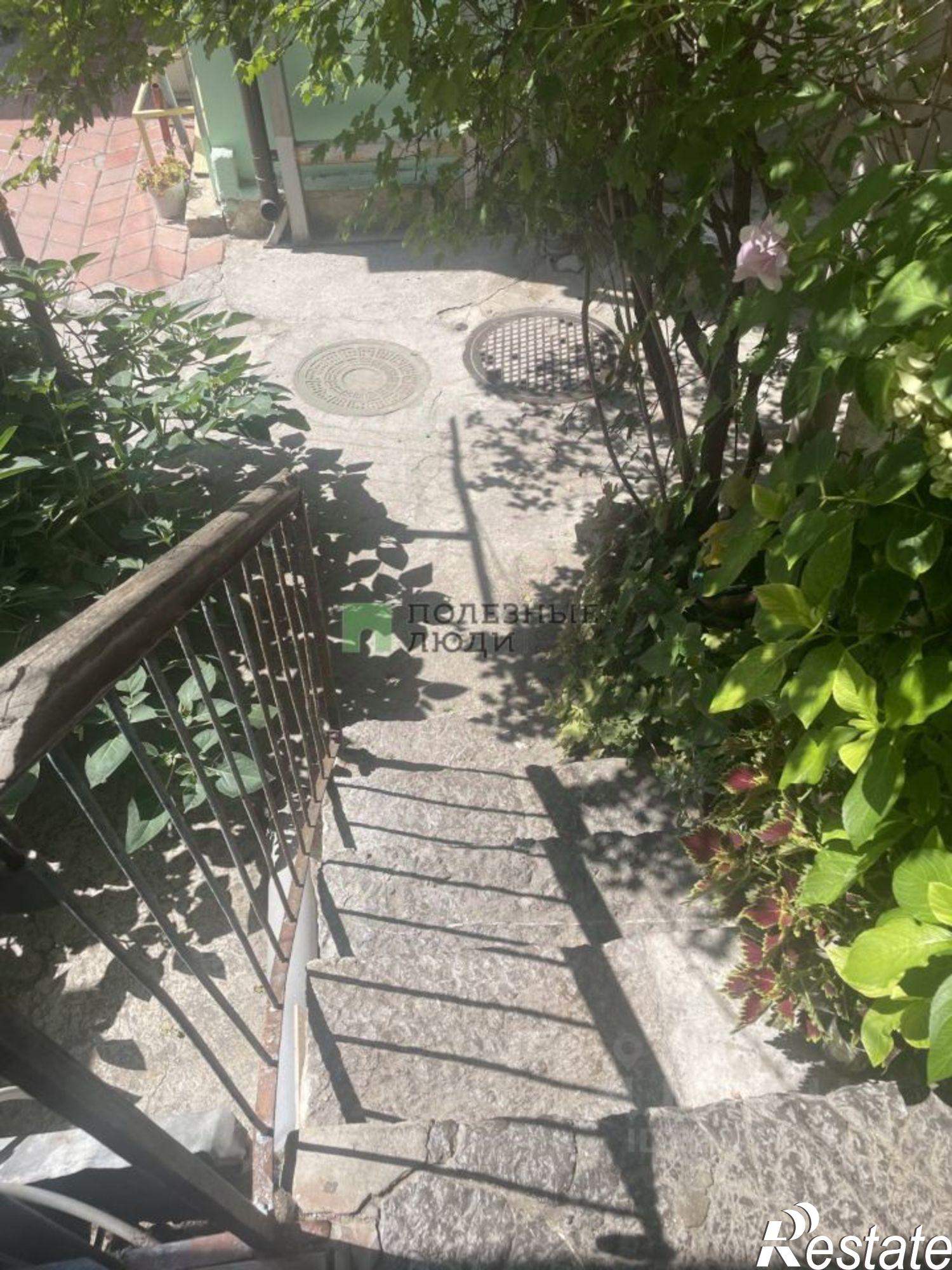 Купить квартиру за 10 000 000 рублей на Среднеслободская улица, 8Б