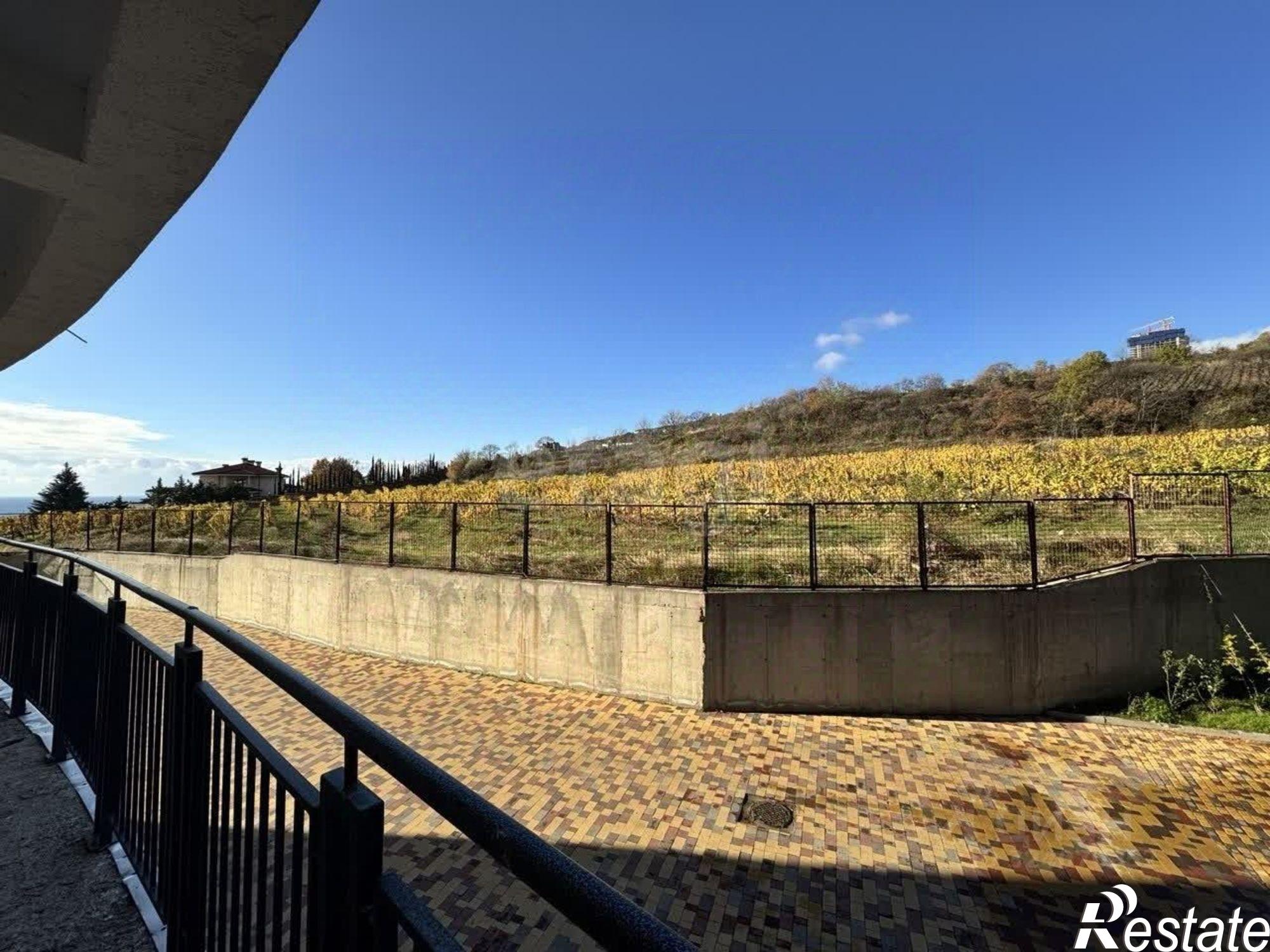 Купить квартиру за 21 450 000 рублей на Виноградная улица, 101