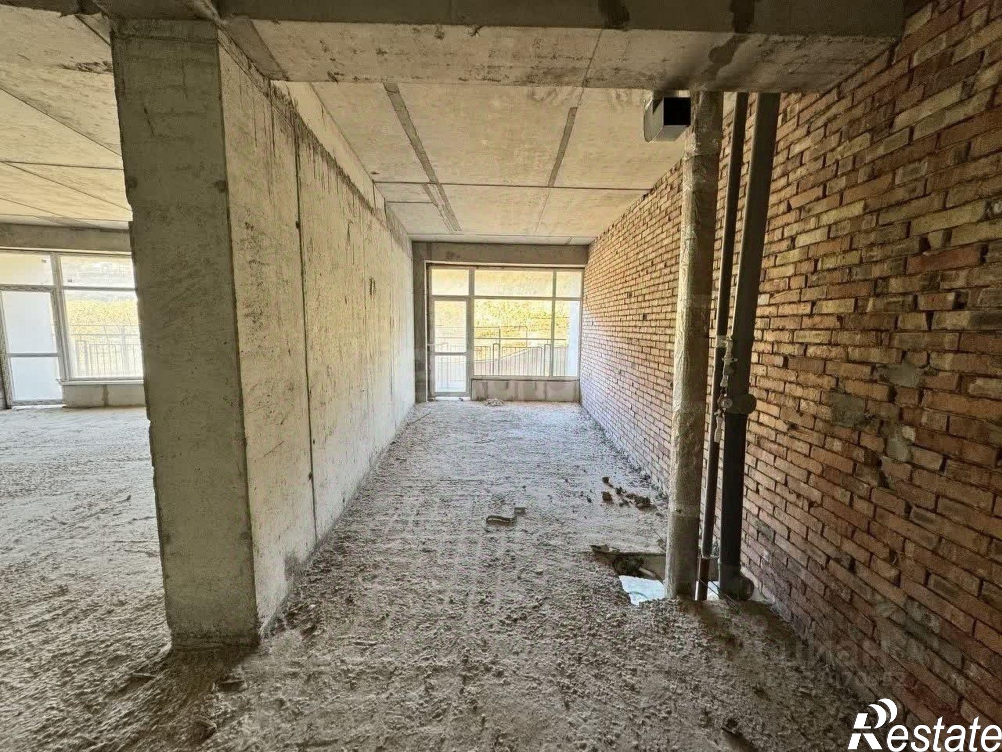 Купить квартиру за 21 450 000 рублей на Виноградная улица, 101