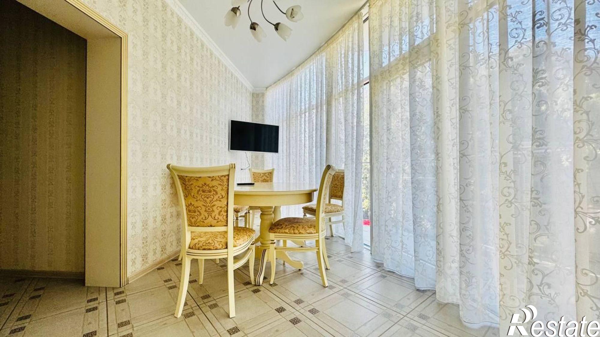 Купить квартиру за 44 800 000 рублей на улица Карла Маркса, 18