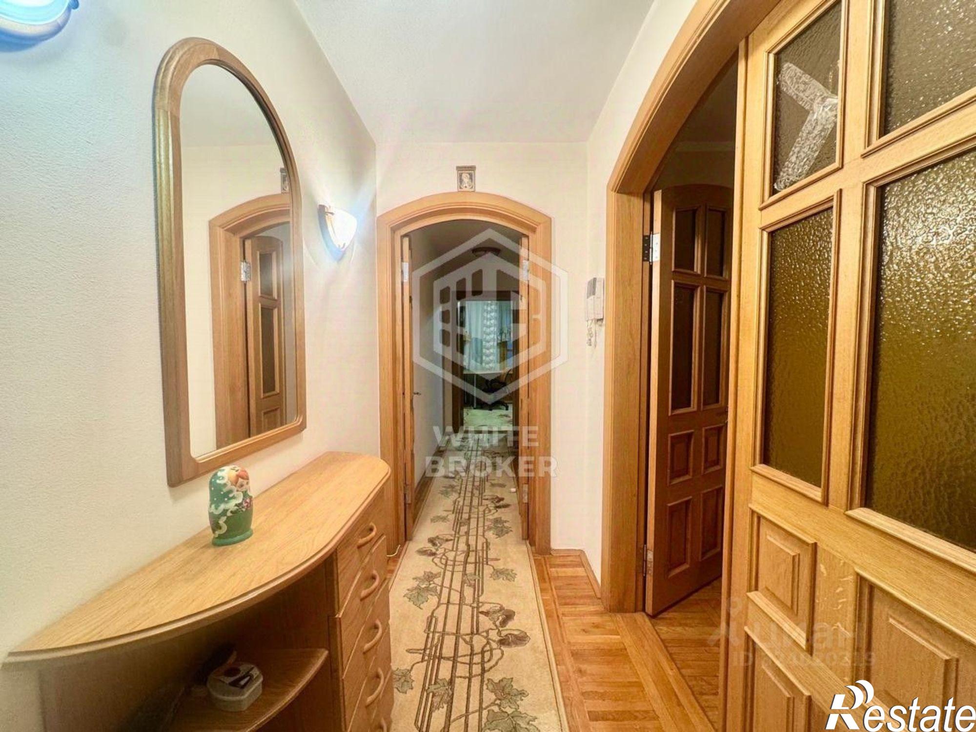 Купить квартиру за 18 540 000 рублей на ул Кривошты, 15