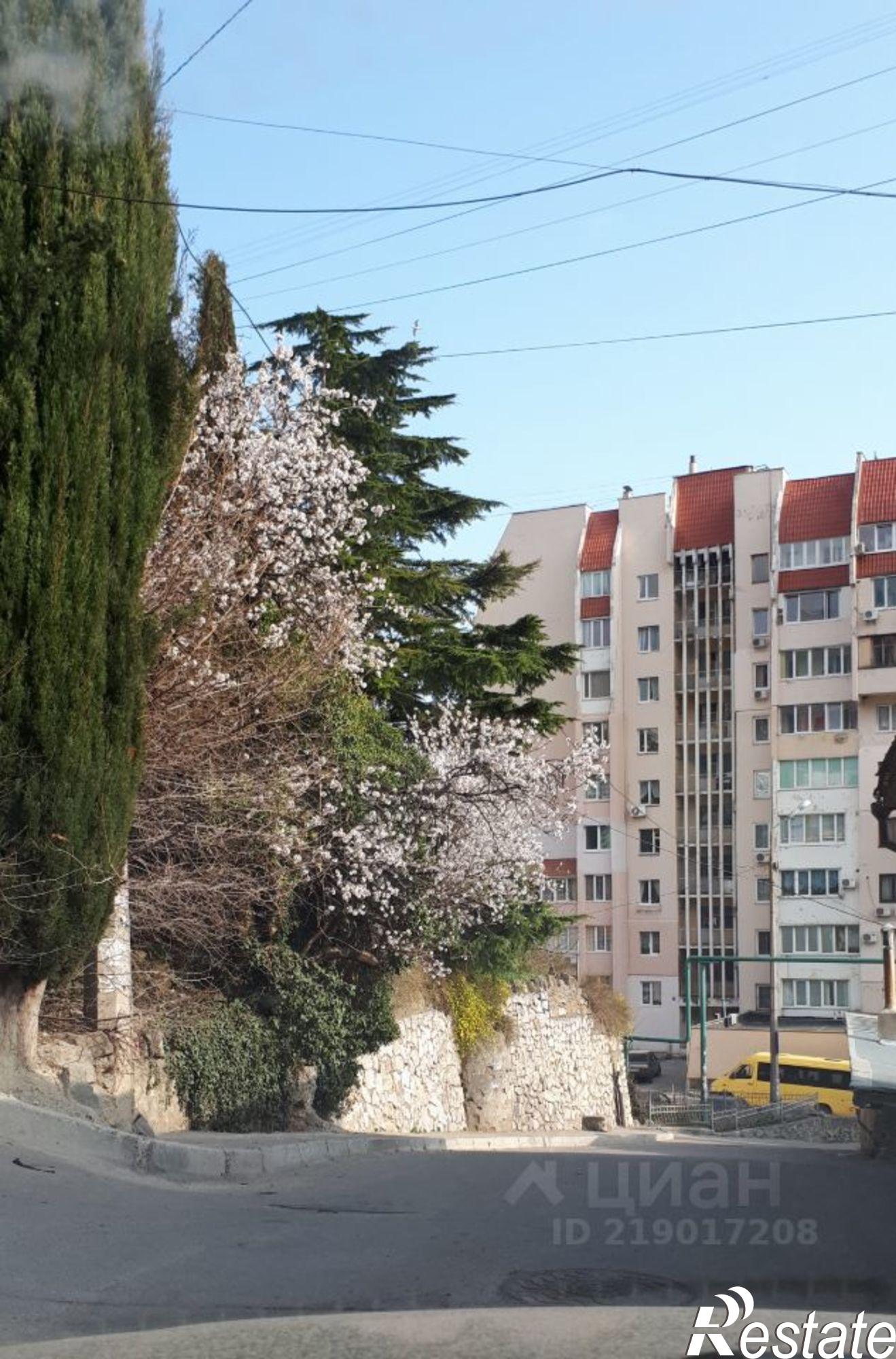 Купить квартиру за 20 500 000 рублей на ул Подвойского, 9