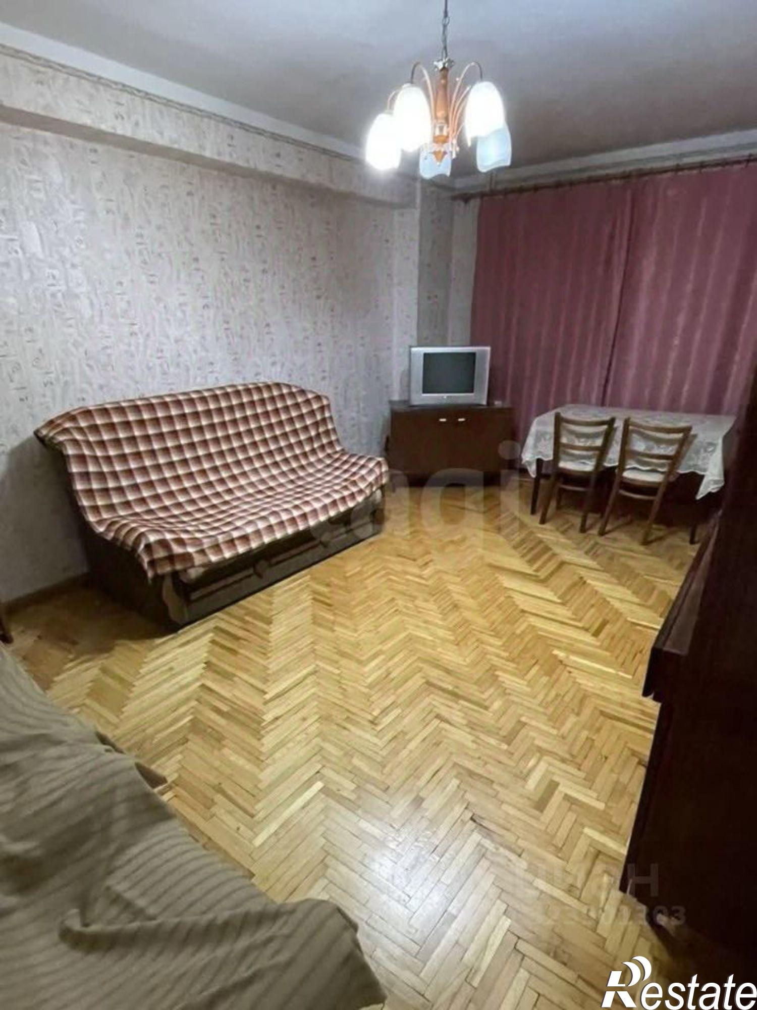 Купить квартиру за 10 300 000 рублей на Суворовская улица, 14