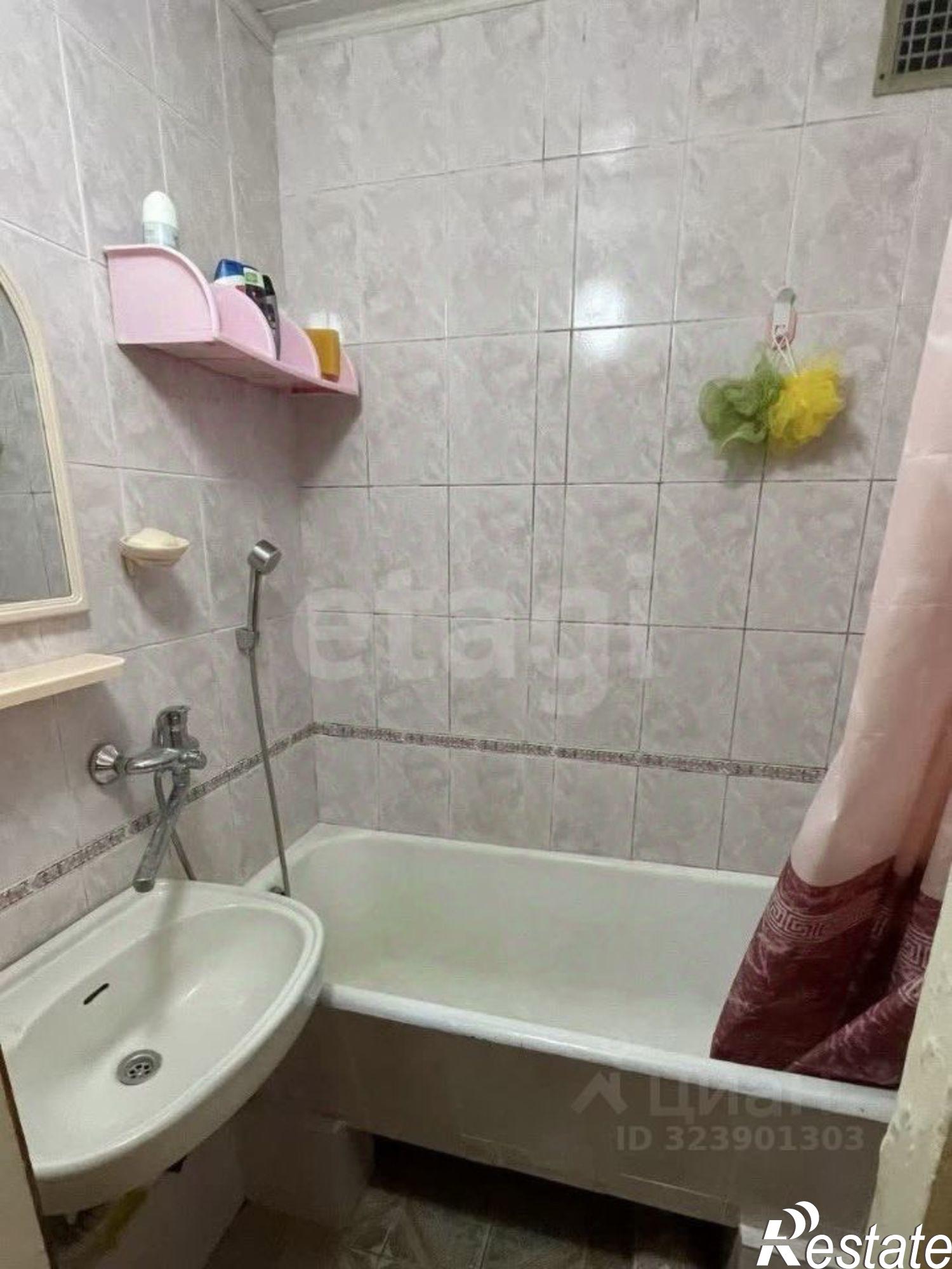 Купить квартиру за 10 300 000 рублей на Суворовская улица, 14