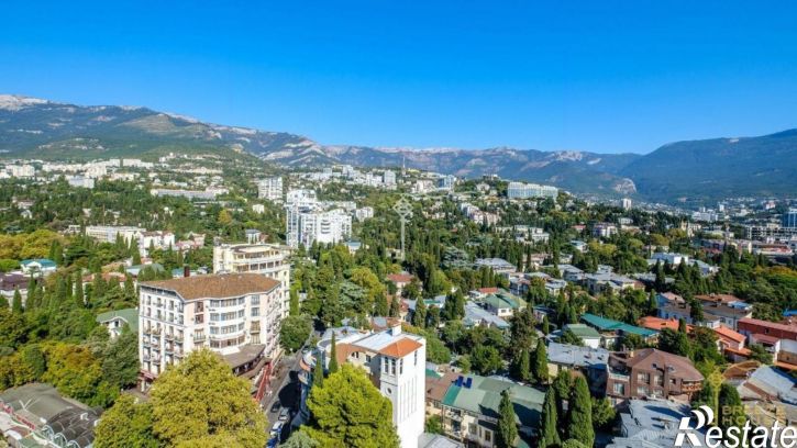 3-комн квартира улица Гоголя, 4,  д. 4