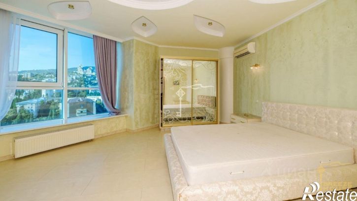 3-комн квартира улица Гоголя, 4,  д. 4