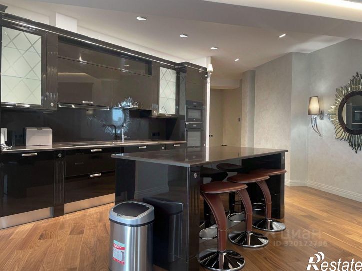 3-комн квартира улица Игнатенко, 9,  д. 9