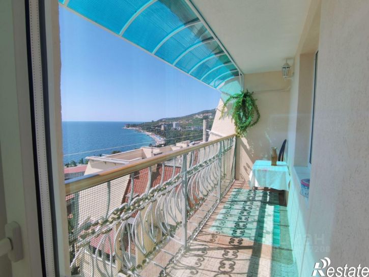 3-комн квартира ул Подвойского, 9,  д. 9