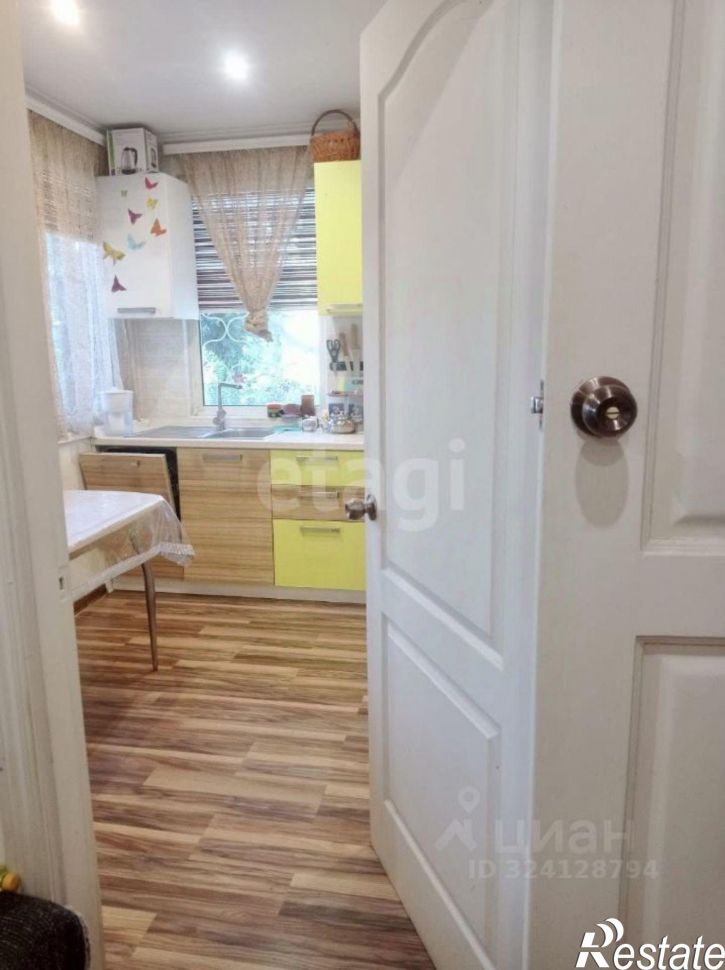 2-комн квартира Южнобережное шоссе, 32,  д. 32