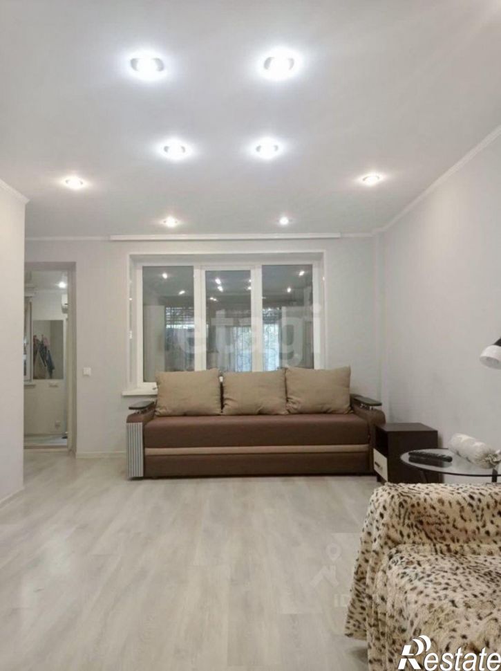 2-комн квартира Южнобережное шоссе, 32,  д. 32