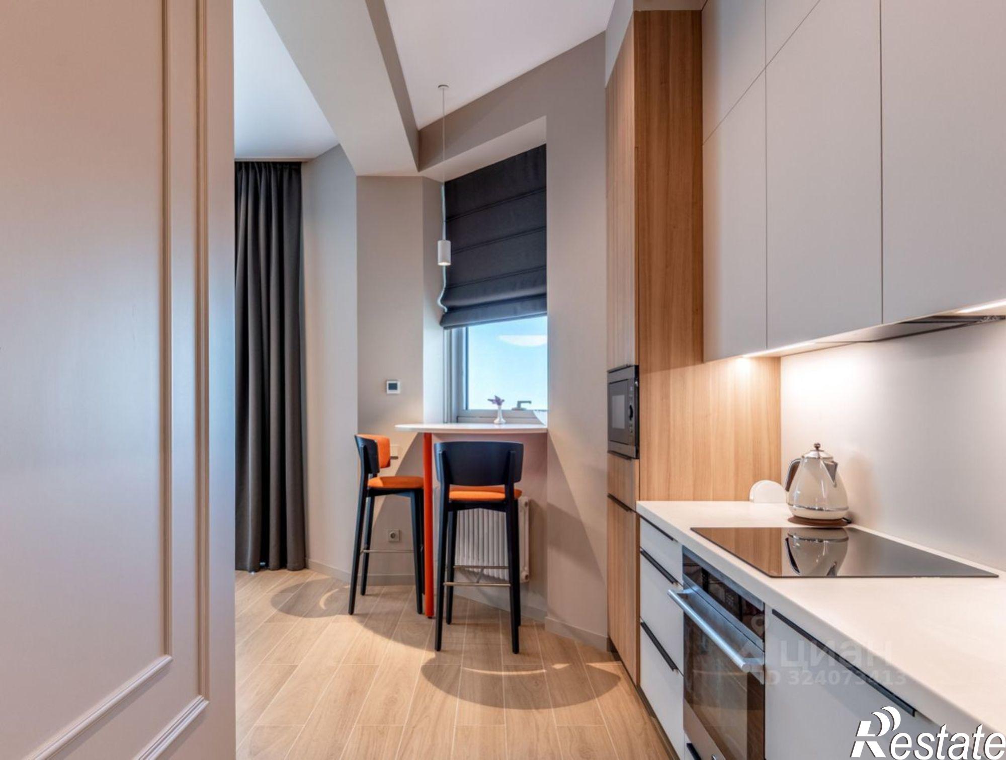 Сдать квартиру за 200 000 рублей на ул Свердлова, 13/2