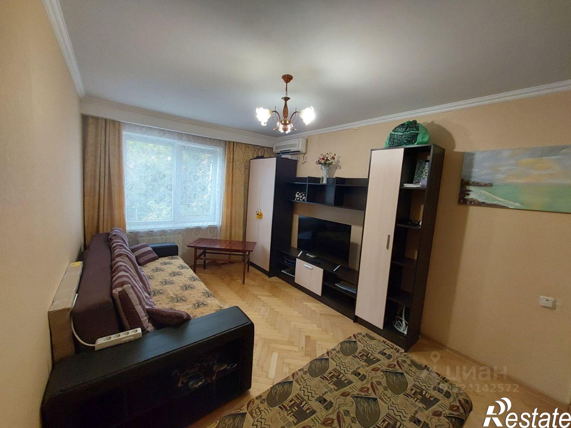 Сдать квартиру за 25 000 рублей на ул Ленинградская, 13